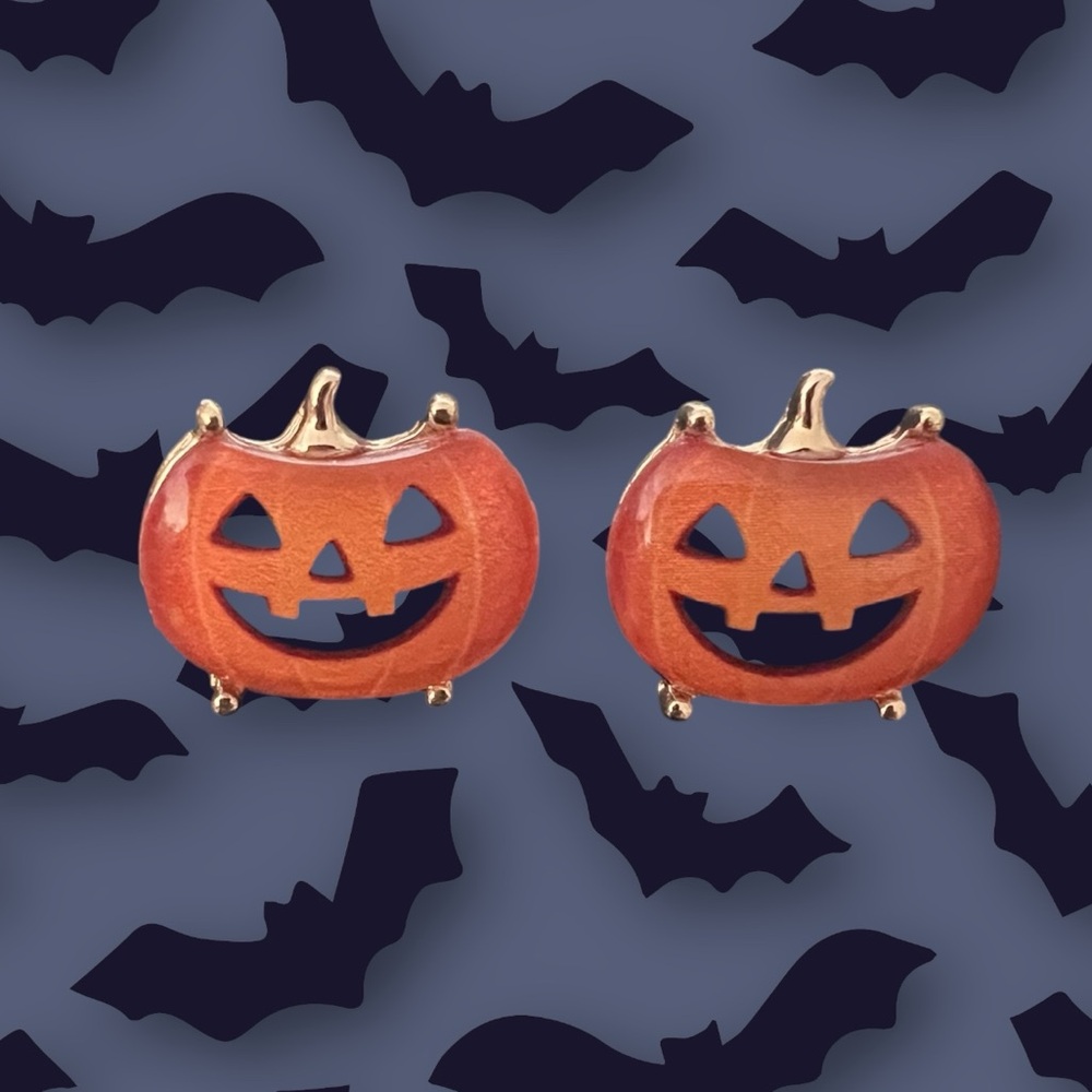 Orange Pumpkin / Jack-O-Lantern Stud Earrings